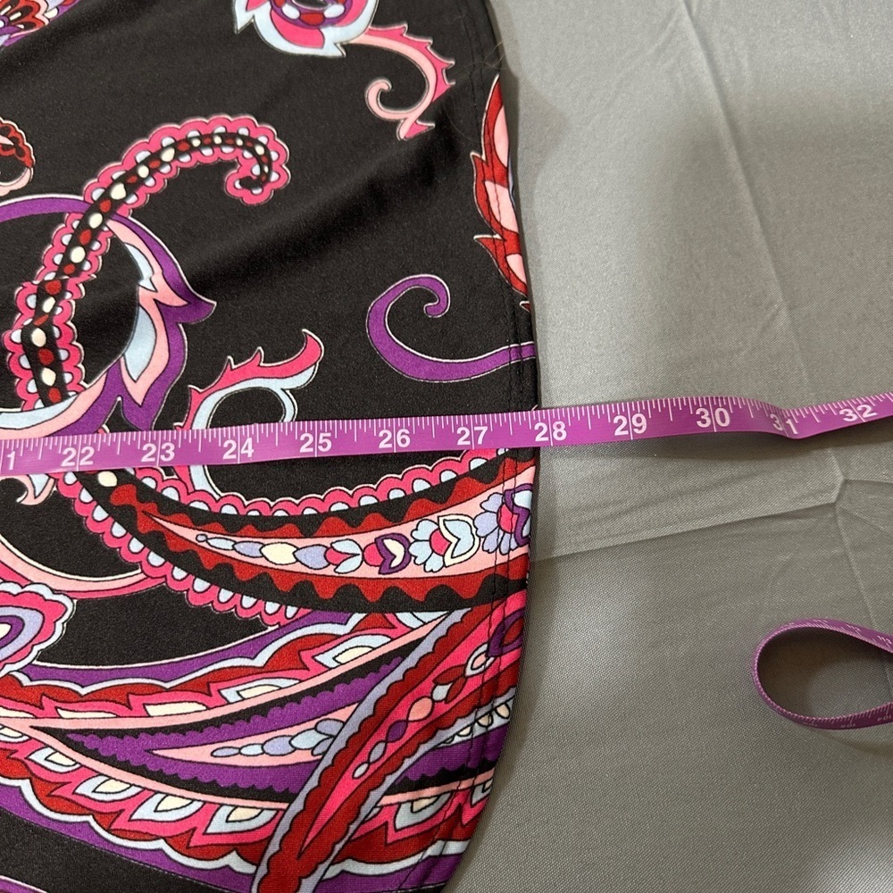 Elegant Paisley Women's Blouse in Black and Purple - Picture 5 of 6